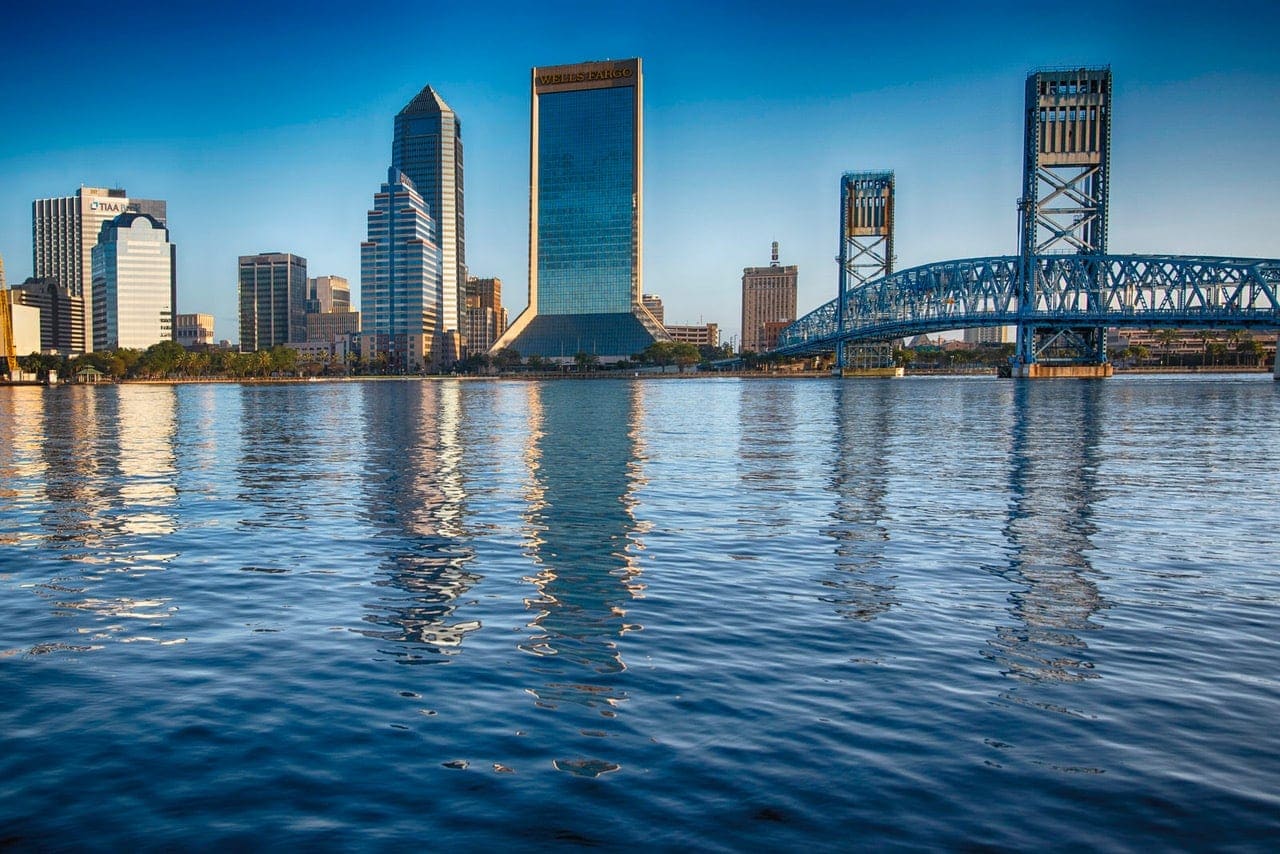 7-great-places-for-outdoor-professional-headshots-in-jacksonville